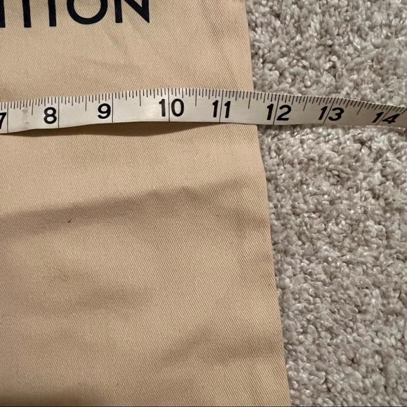 Authentic Large Louis Vuitton Sleeper Dust Bag w/ Drawstring 19.5 x 11.5 - Picture 3 of 3
